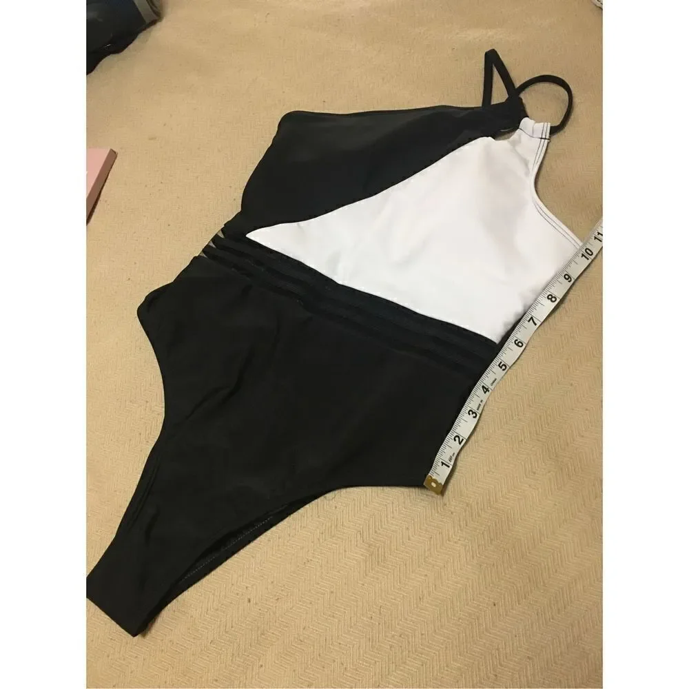 New Women’s Color Block One Piece Black & White Swimsuit M